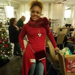 Meet your Posher, Virgie